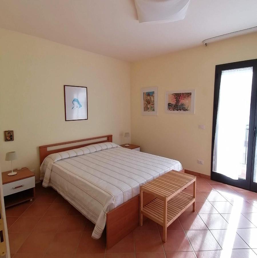 Apartment Saro & Tea Castel di Tusa Luaran gambar