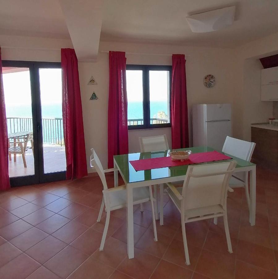 Apartment Saro & Tea Castel di Tusa Luaran gambar