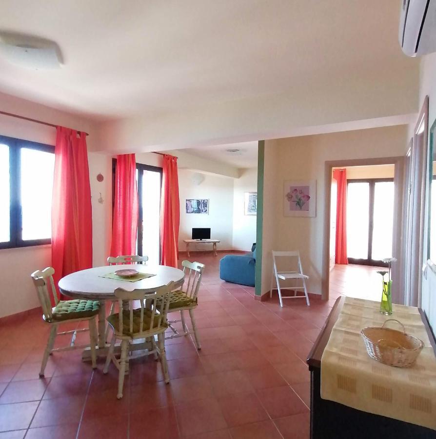 Apartment Saro & Tea Castel di Tusa Luaran gambar