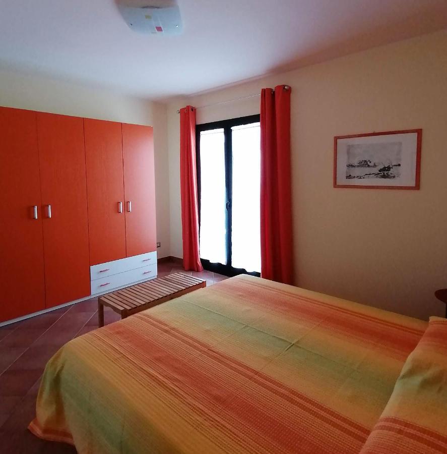 Apartment Saro & Tea Castel di Tusa Luaran gambar